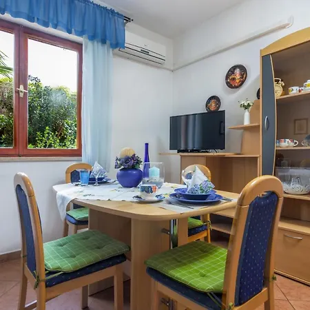 With Parking Space - 7657 Apartamento